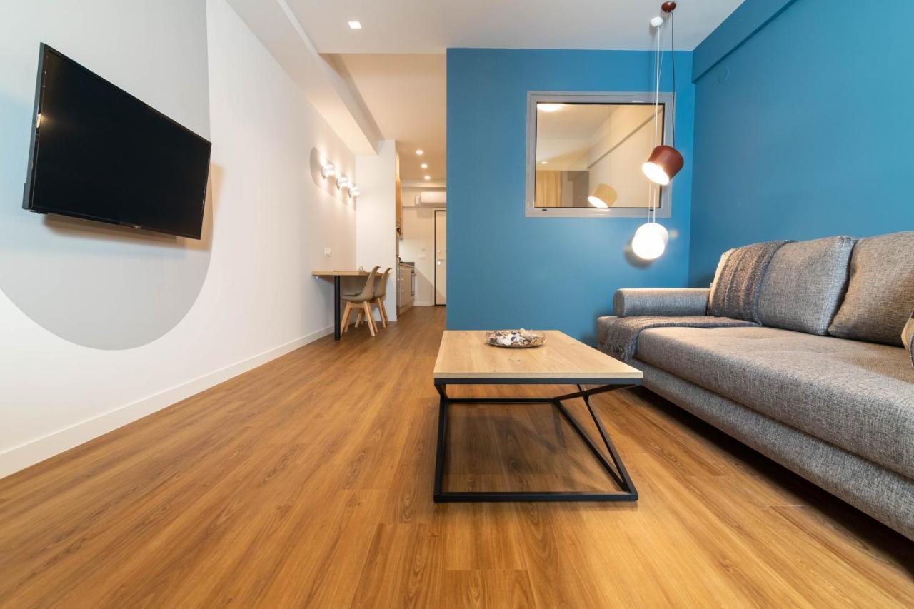 Apartment F & B Collection - For 3