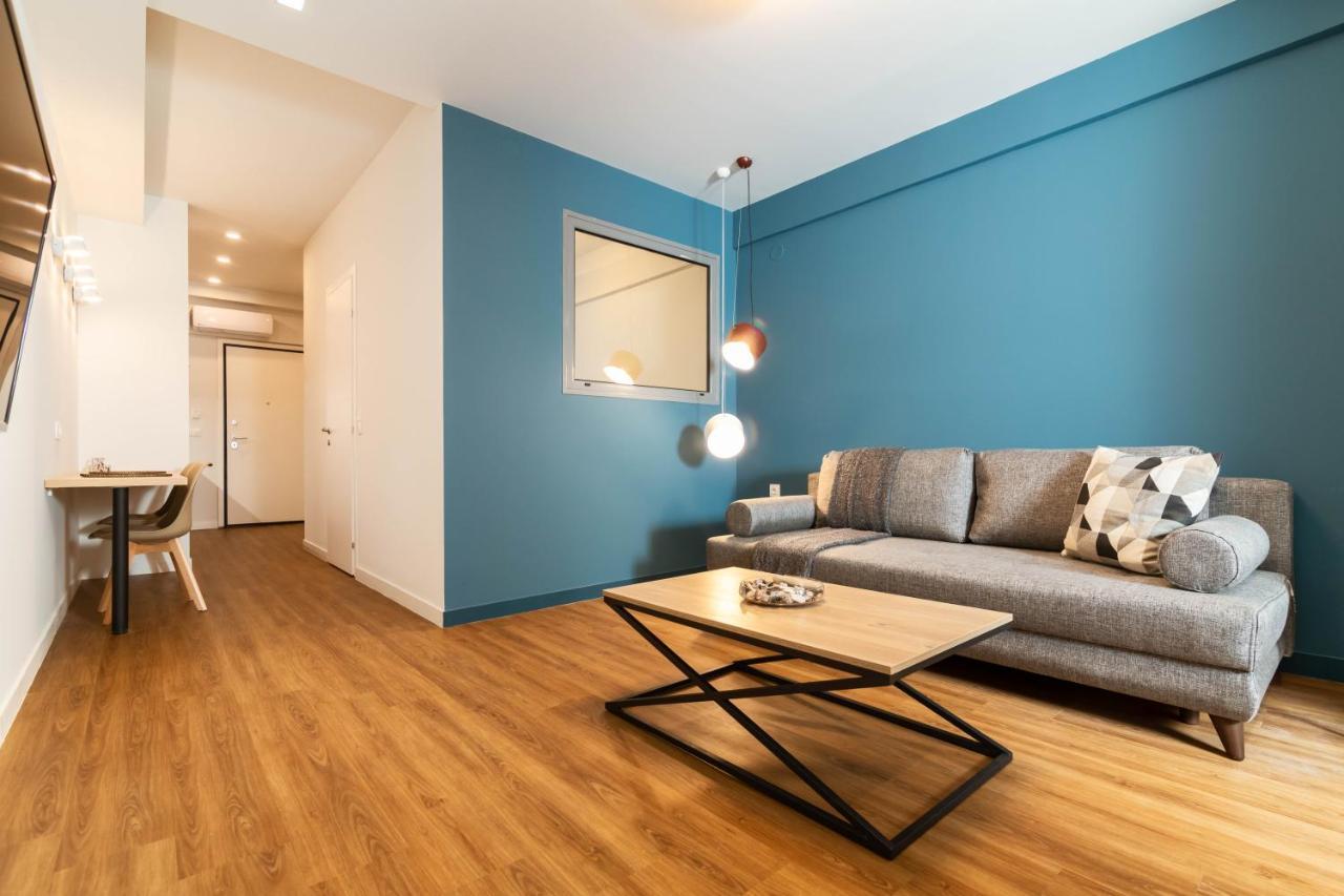 Apartment F & B Collection - For 3
